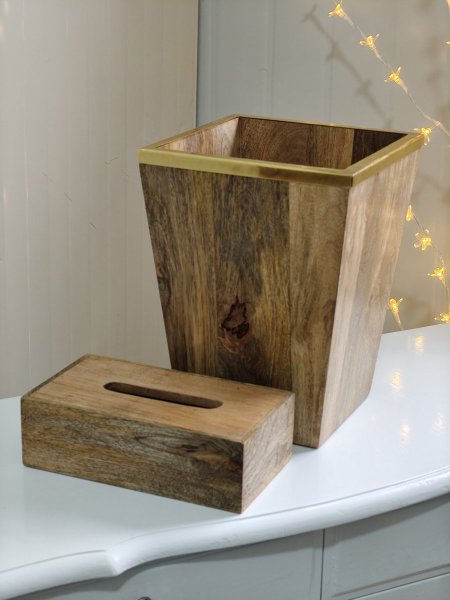 ﻃﻘﻢ ﺳﻄﻞ ﻣﻊ ﻋﻠﺒﺔ ﻣﺤﺎرم