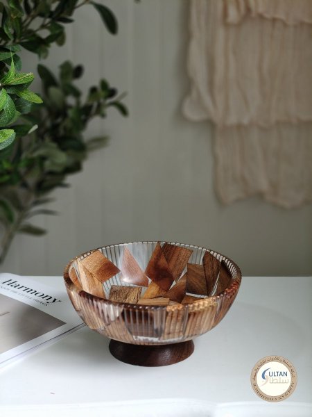 جاط فواكه خشب مع ريزن مع اجر