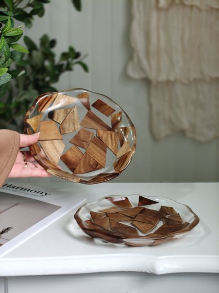 صحن تقديم حلويات خشب مع ريزن