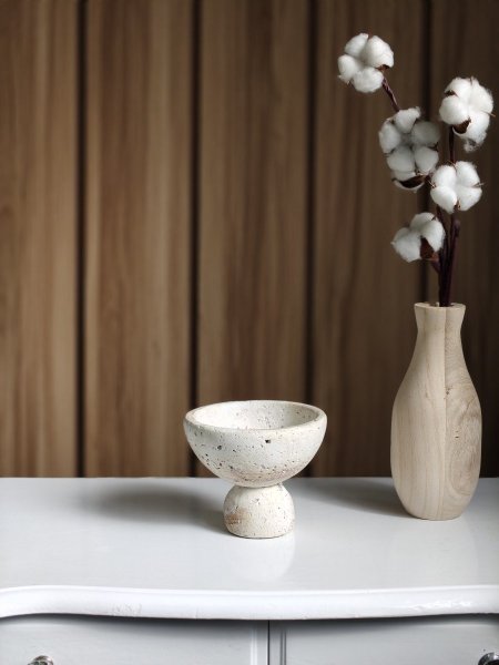 صحن مكسرات حجر