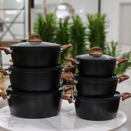 طنجرة جرانيت