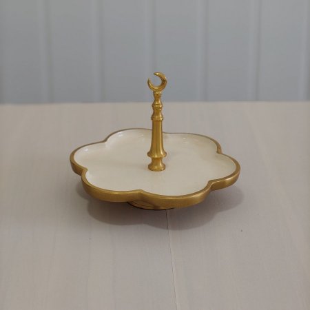 مضيفة نحاس وردة