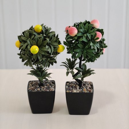 شجرة فواكه اصطناعية