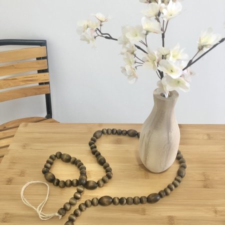 مسبحة خشب ديكور