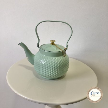 ابريق شاي عملي ملون